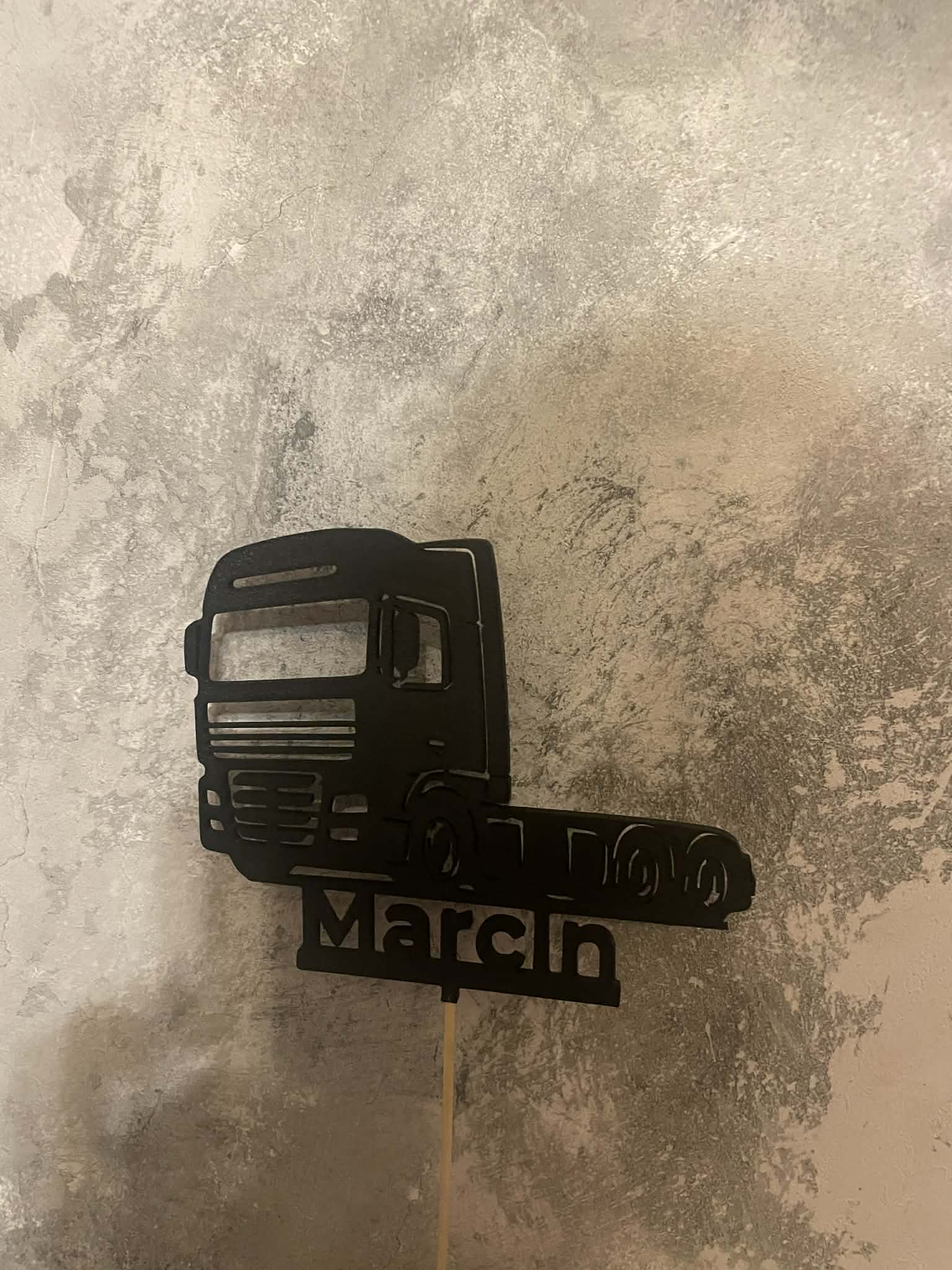 Topper na tort – Ciężarówka Personalizowany (Imię)